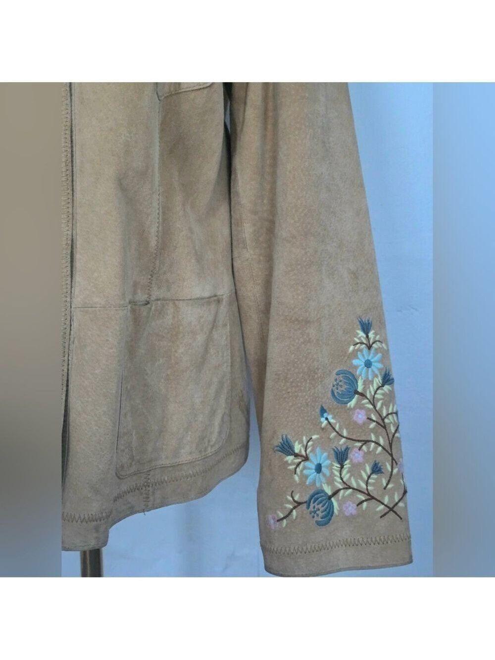 Tan Suede Floral Embroiderd Cuff Blazer Jacket Size M - Picture 5 of 15